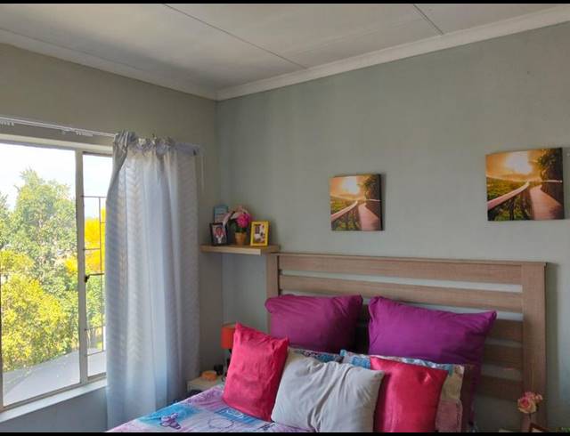 2 BEDROOM APARTMENT FOR SALE IN BIRCHLEIGH